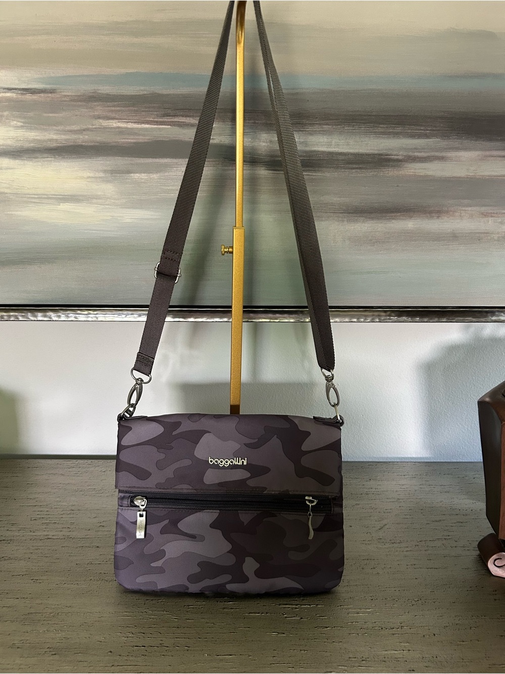 Baggallini Purple Camo Crossbody Messenger Bag NWOT 9.5x7.5